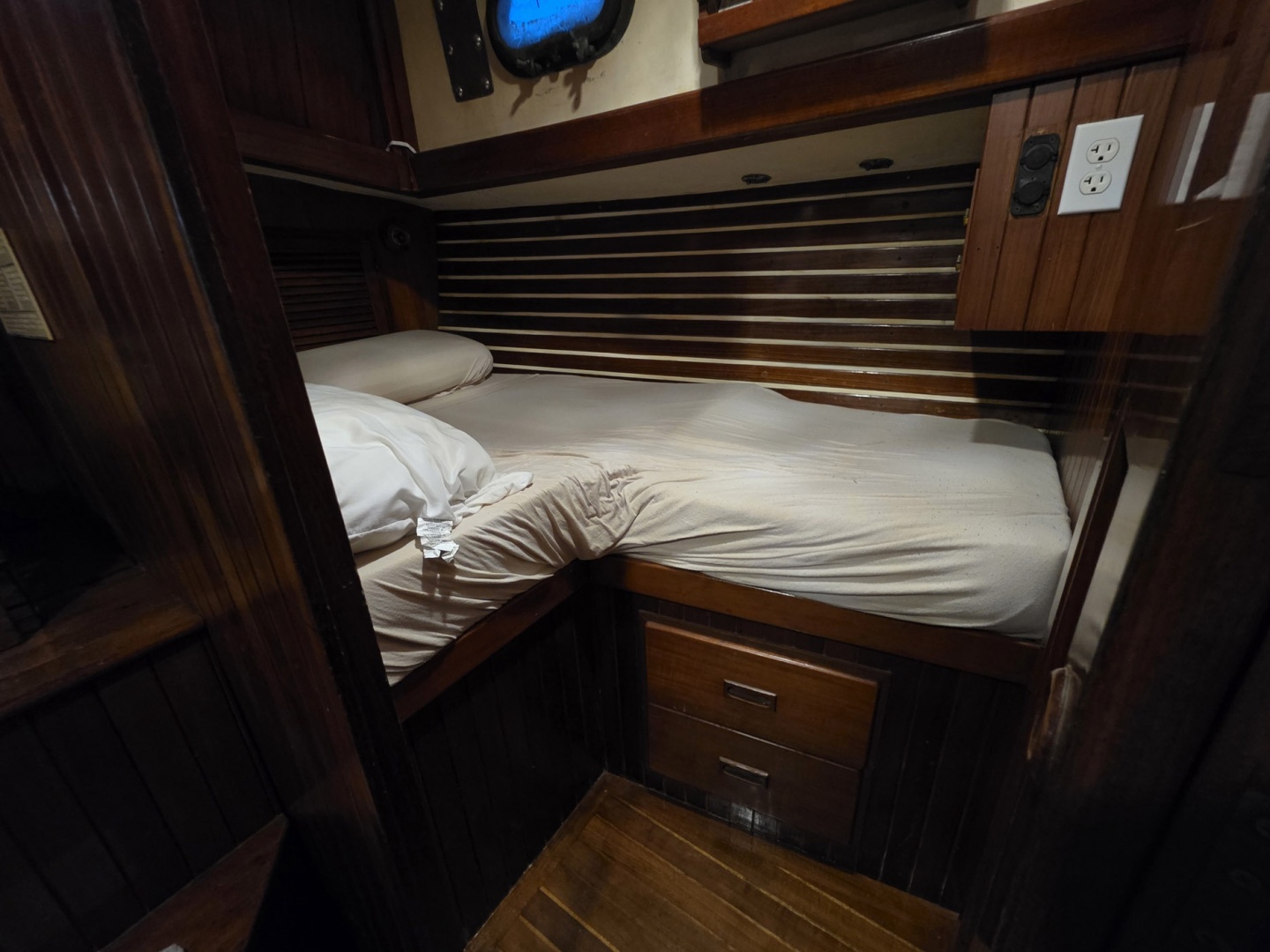 37ft Tayana Yacht For Sale