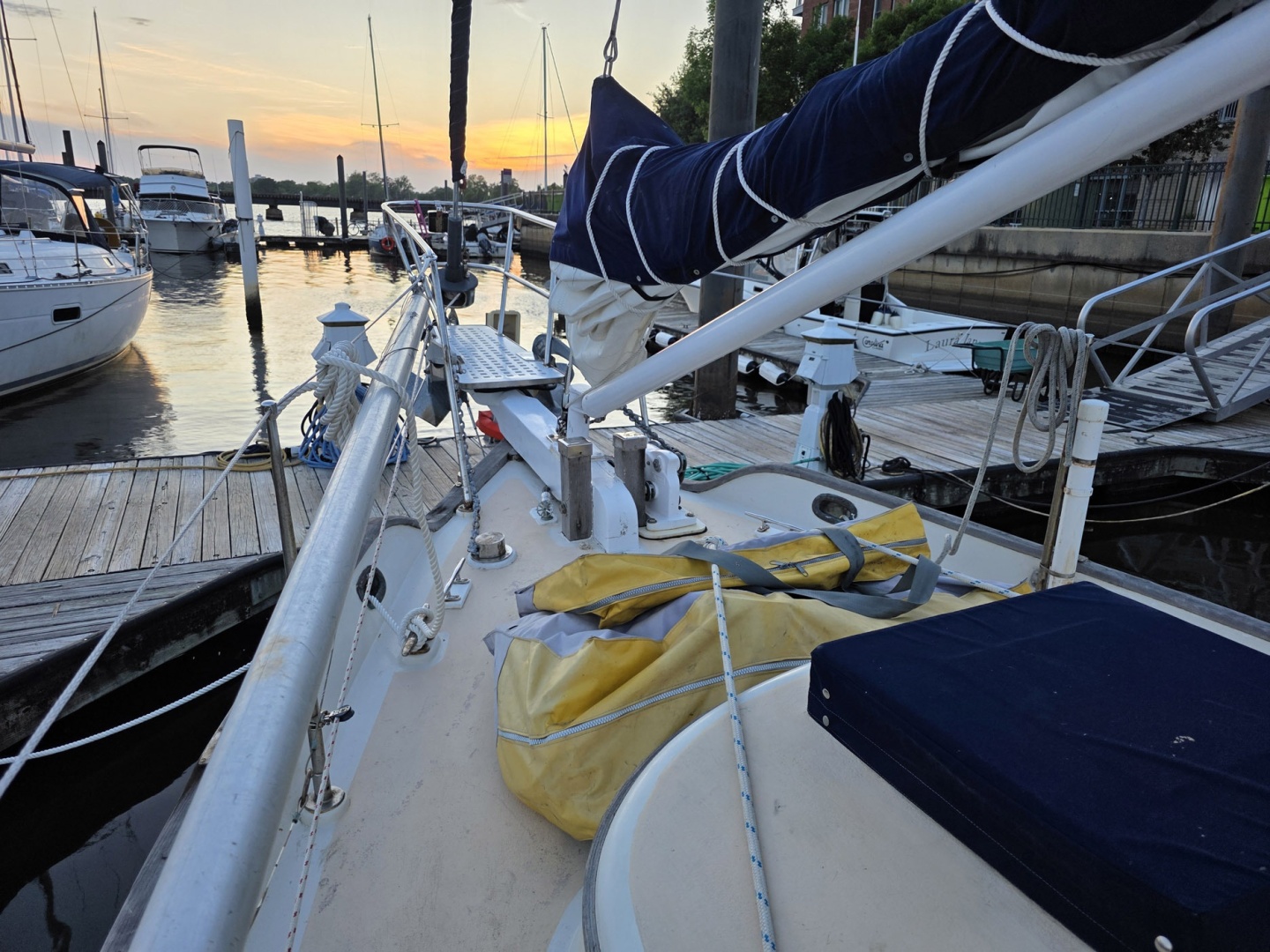 1982 Tayana 37