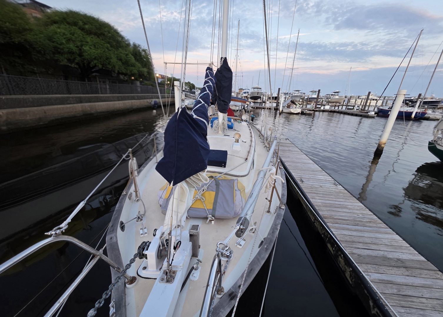 37ft Tayana Yacht For Sale