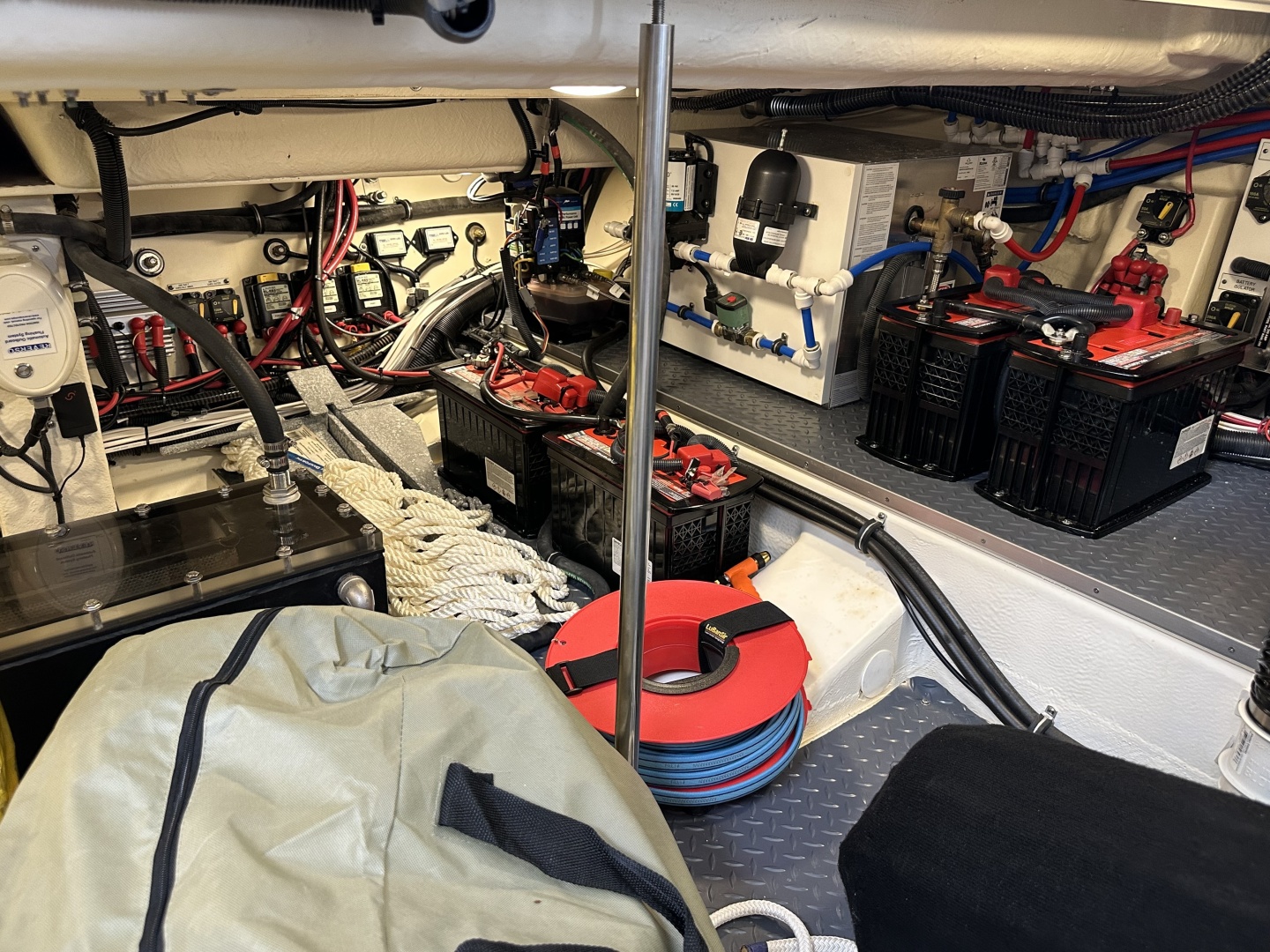 Out of the Blue 40ft Formula Yacht For Sale Out of the Blue 40ft Formula Yacht For Sale