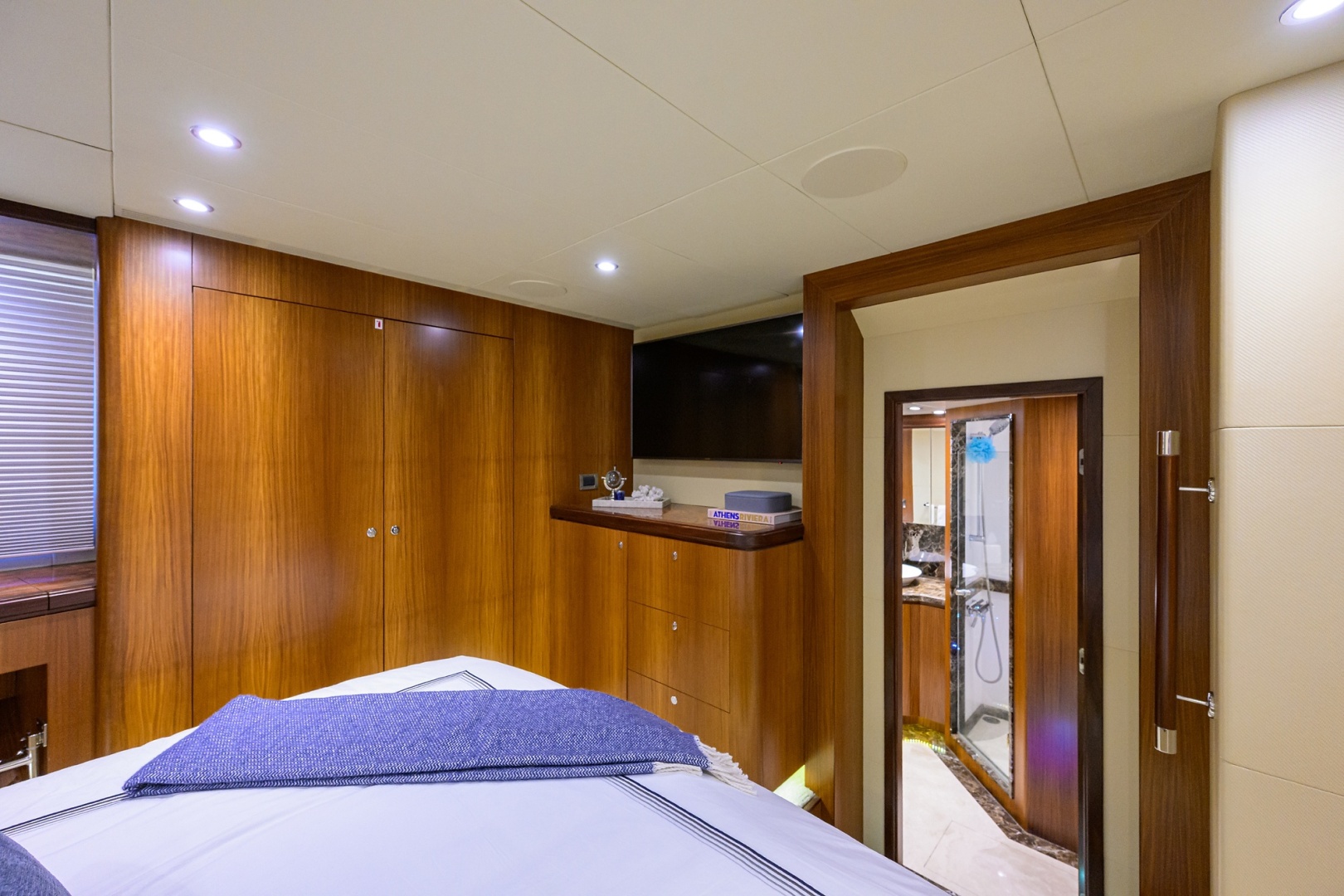 2016 Ocean Alexander 72 Pilothouse