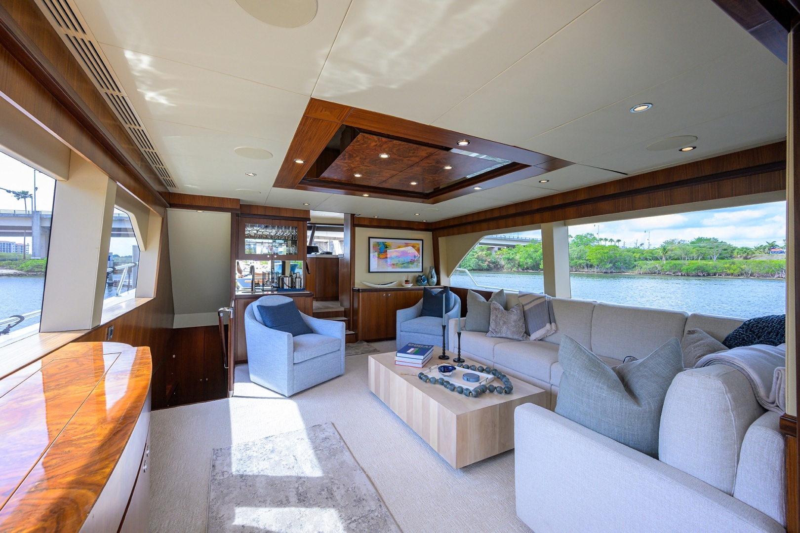 ESCAPE 72ft Ocean Alexander Yacht For Sale ESCAPE 72ft Ocean Alexander Yacht For Sale