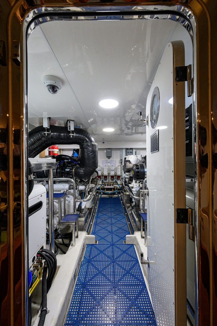 2016 Ocean Alexander 72 Pilothouse