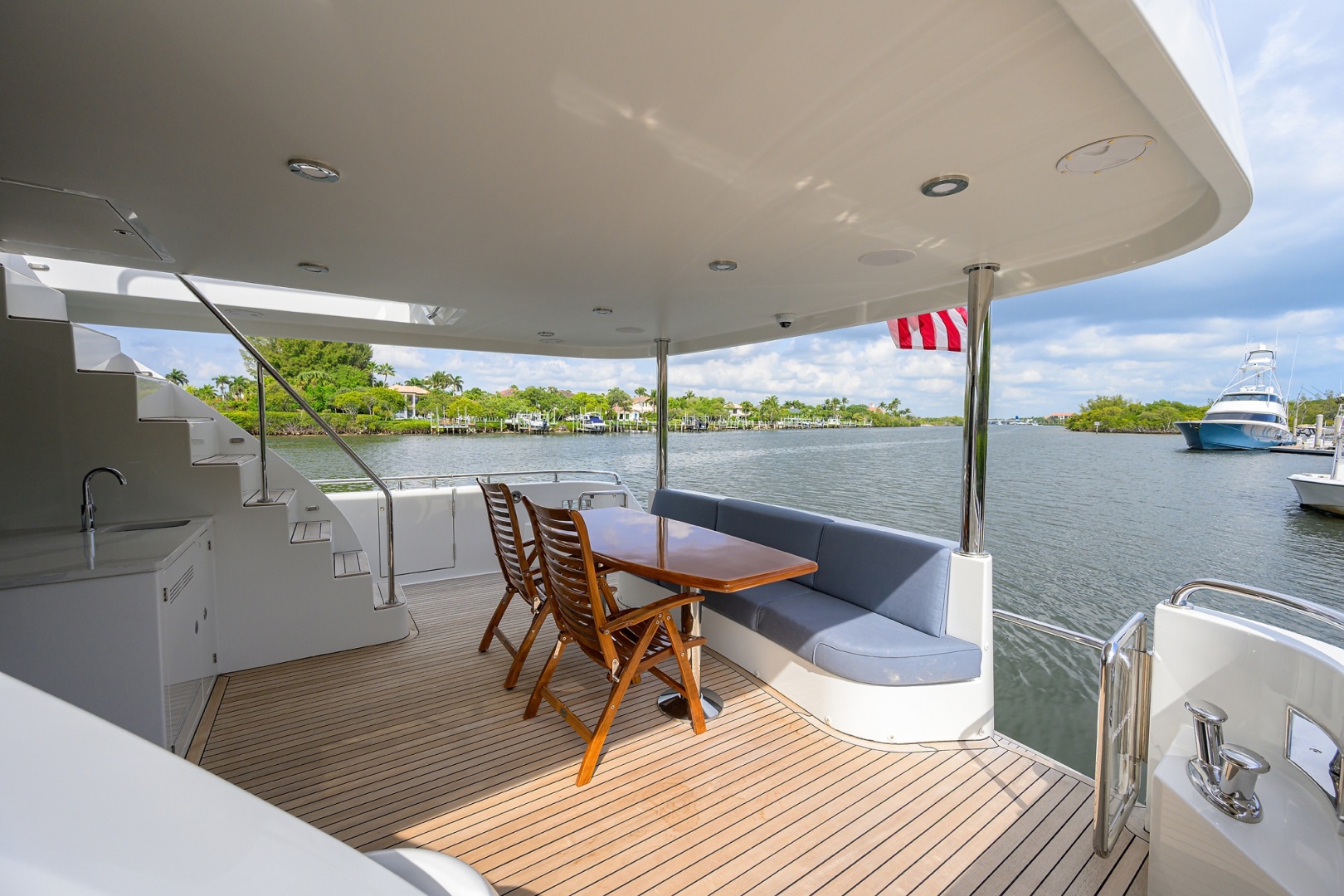 2016 Ocean Alexander 72 Pilothouse
