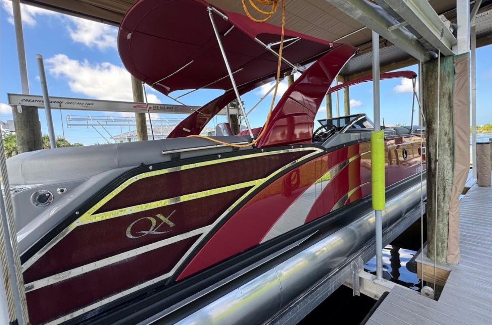 27ft Bennington Yacht For Sale