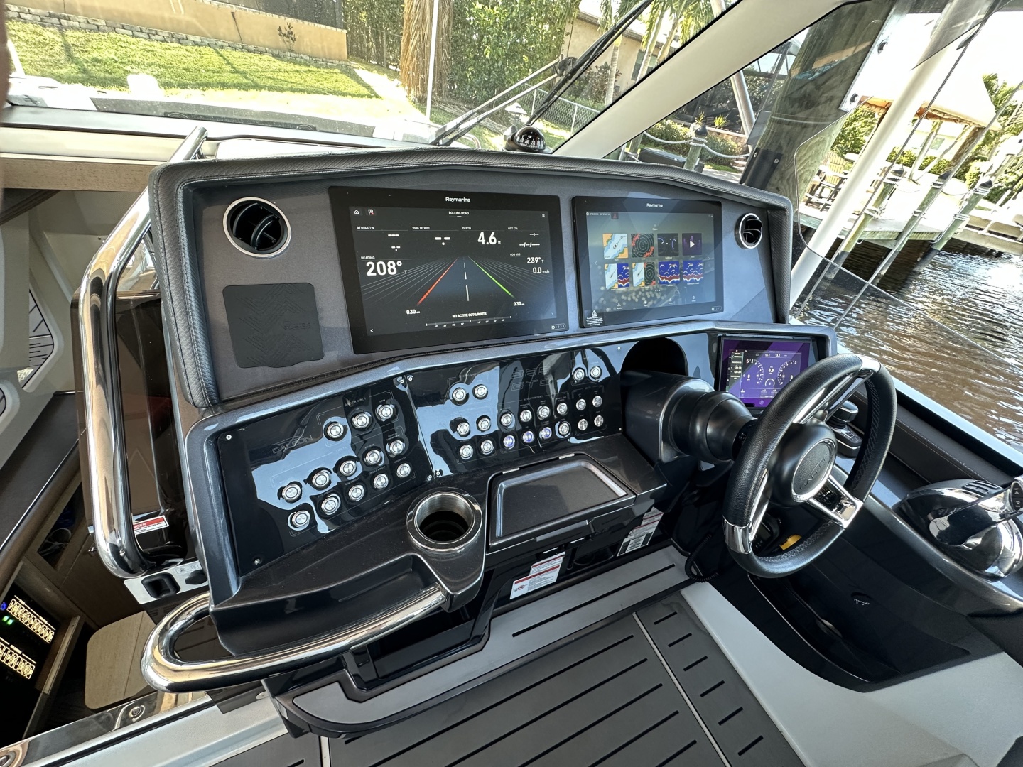 Galeon 325 GTO - Photo 23