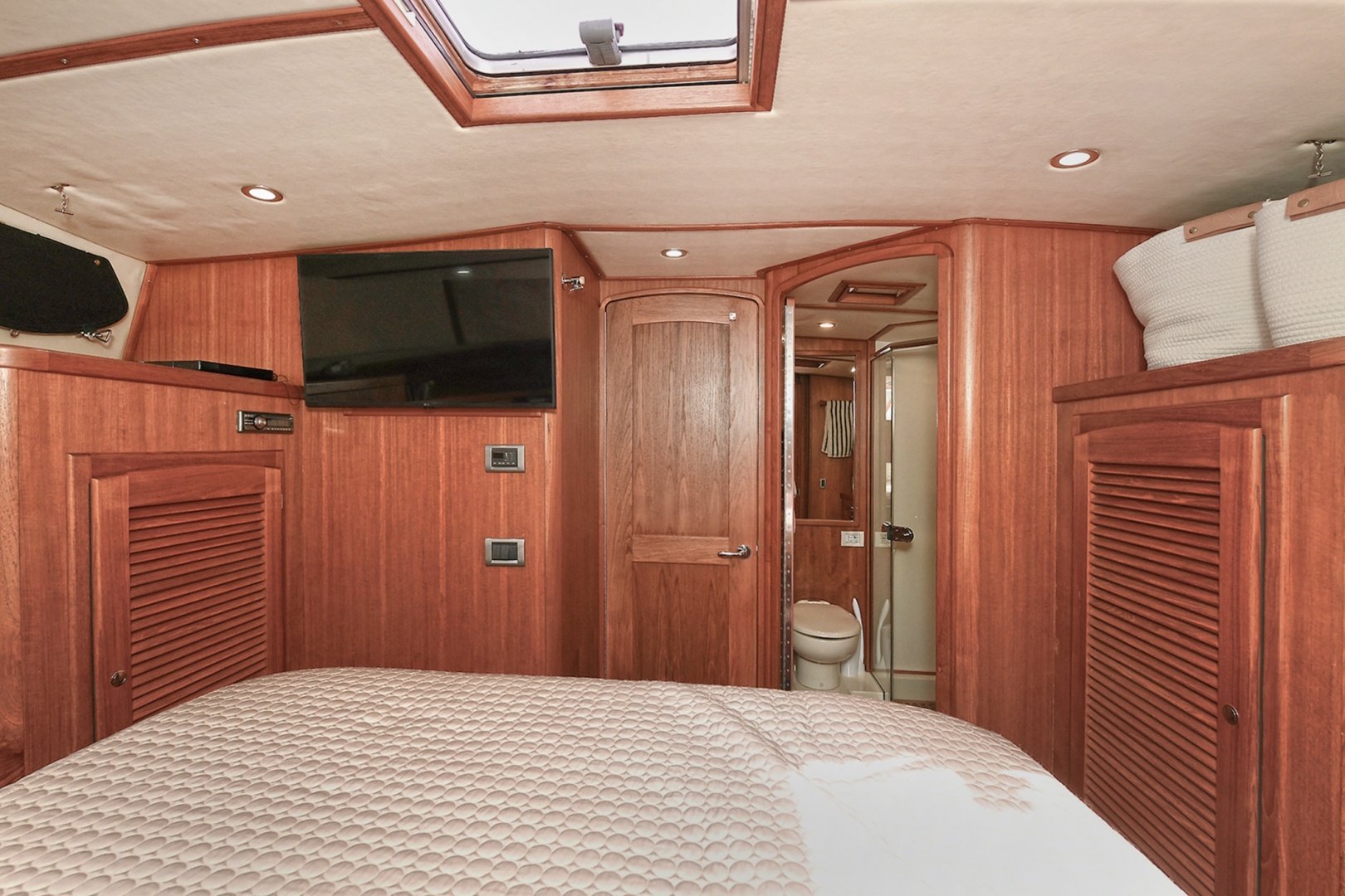 2005 San Juan Downeast Express
