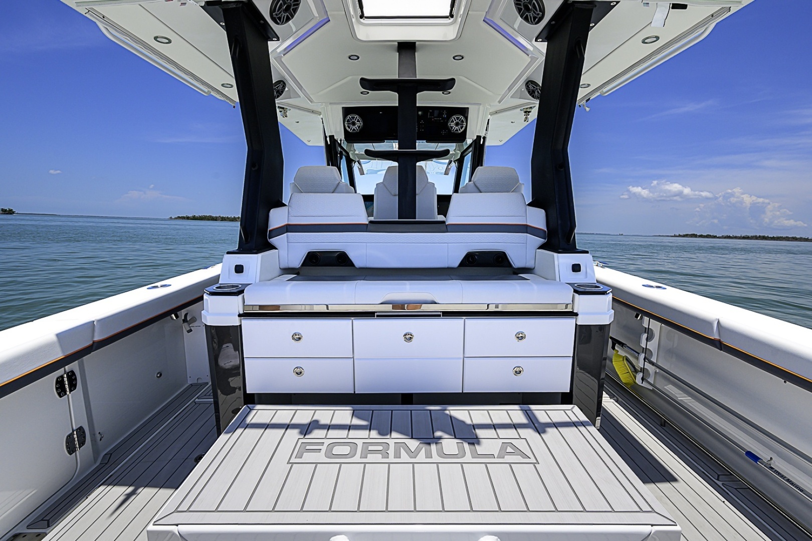 Formula 387 Center Console Fish Yacht For Sale