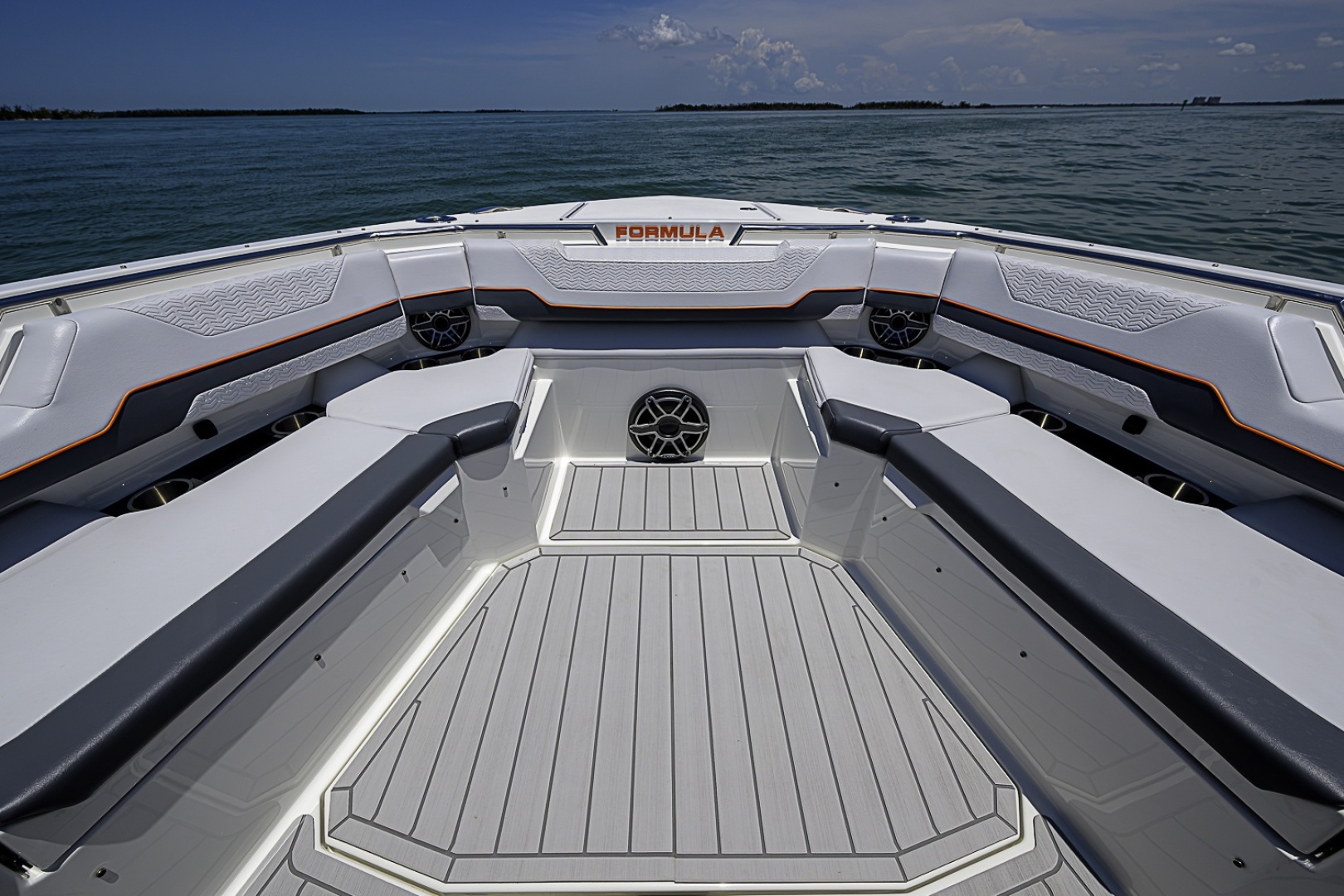 Lazy Girl 38ft Formula Yacht For Sale