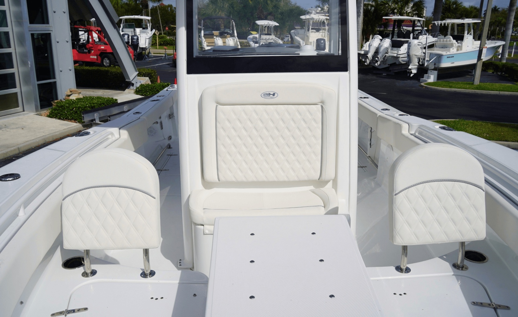 27ft Sea Hunt Yacht For Sale