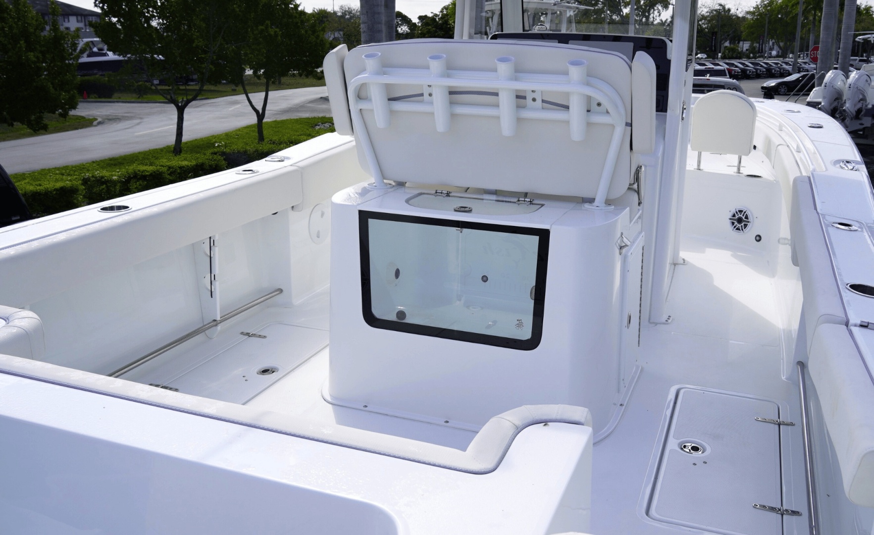 27ft Sea Hunt Yacht For Sale