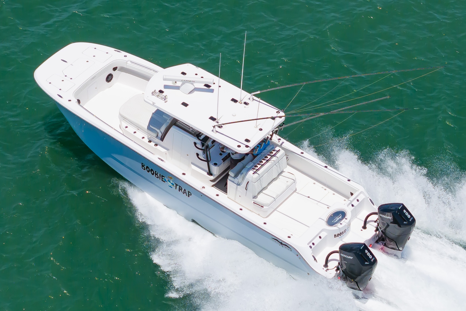 33ft Invincible Yacht For Sale