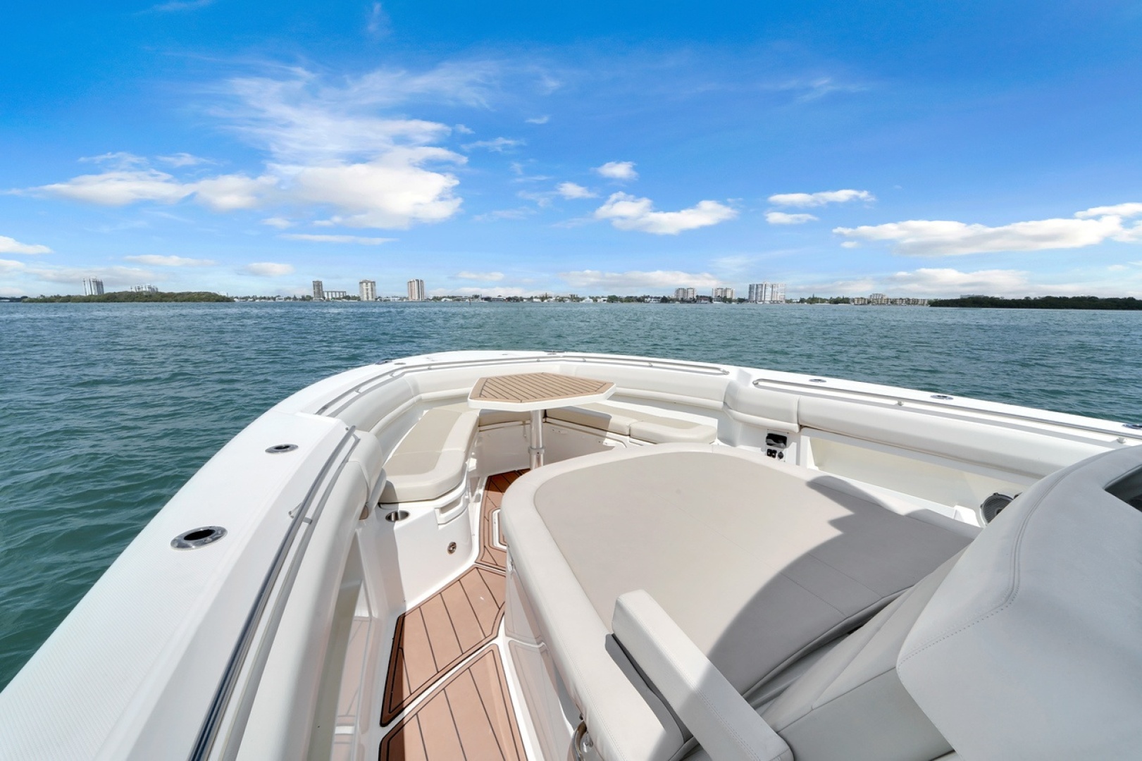 38ft Boston Whaler Yacht For Sale