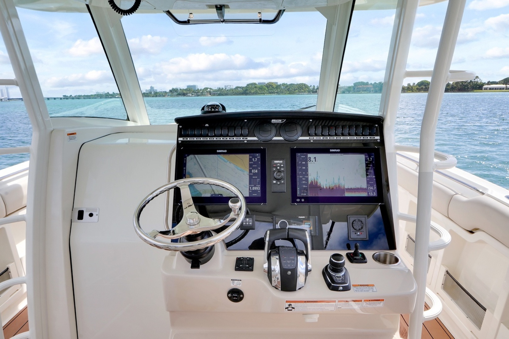 Boston Whaler 380 Outrage Yacht For Sale
