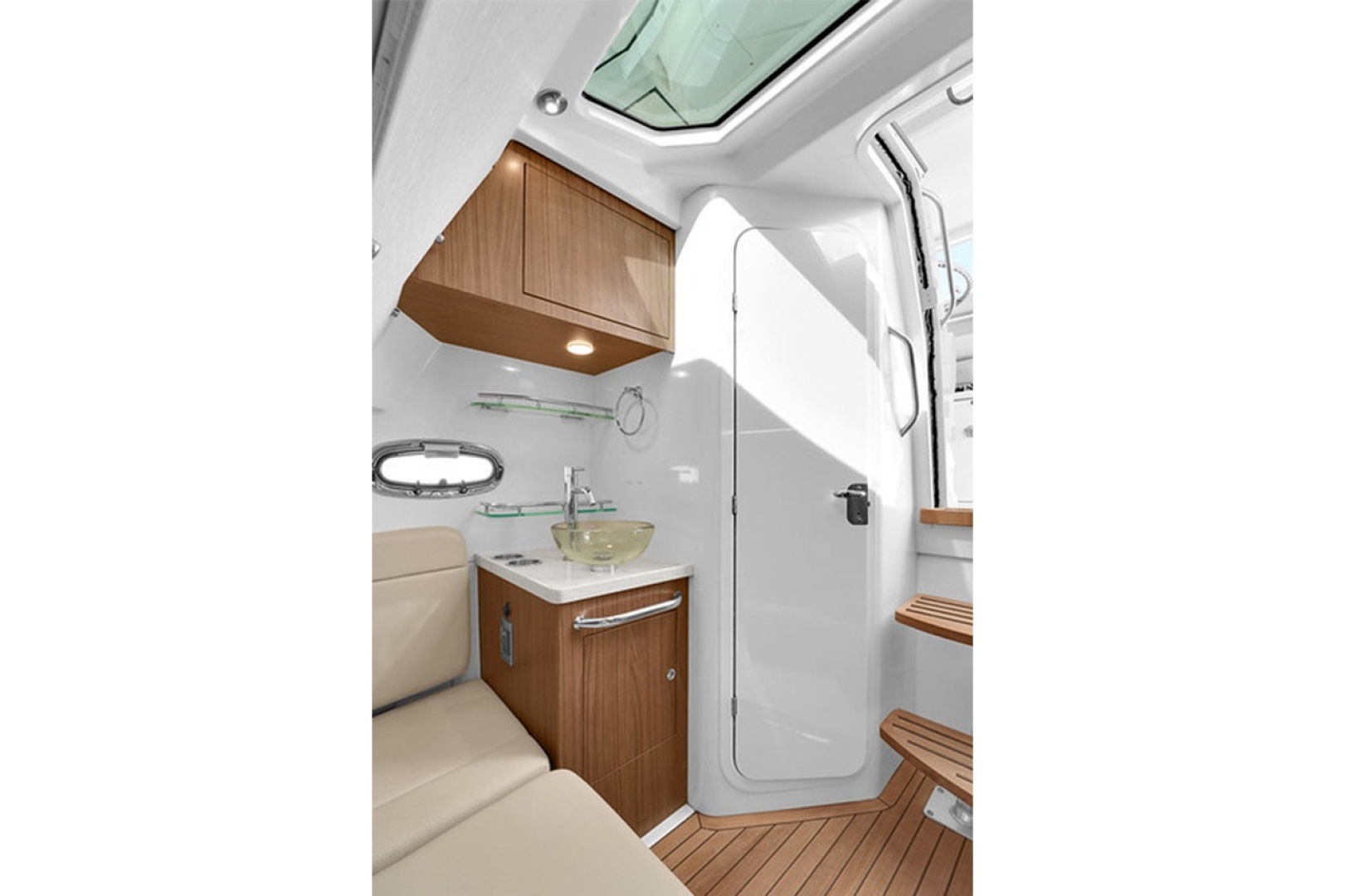 38ft Boston Whaler Yacht For Sale