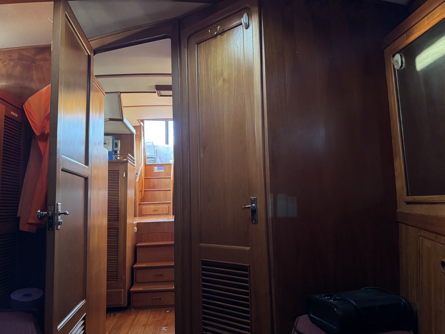 Adagio 37ft President Yacht For Sale