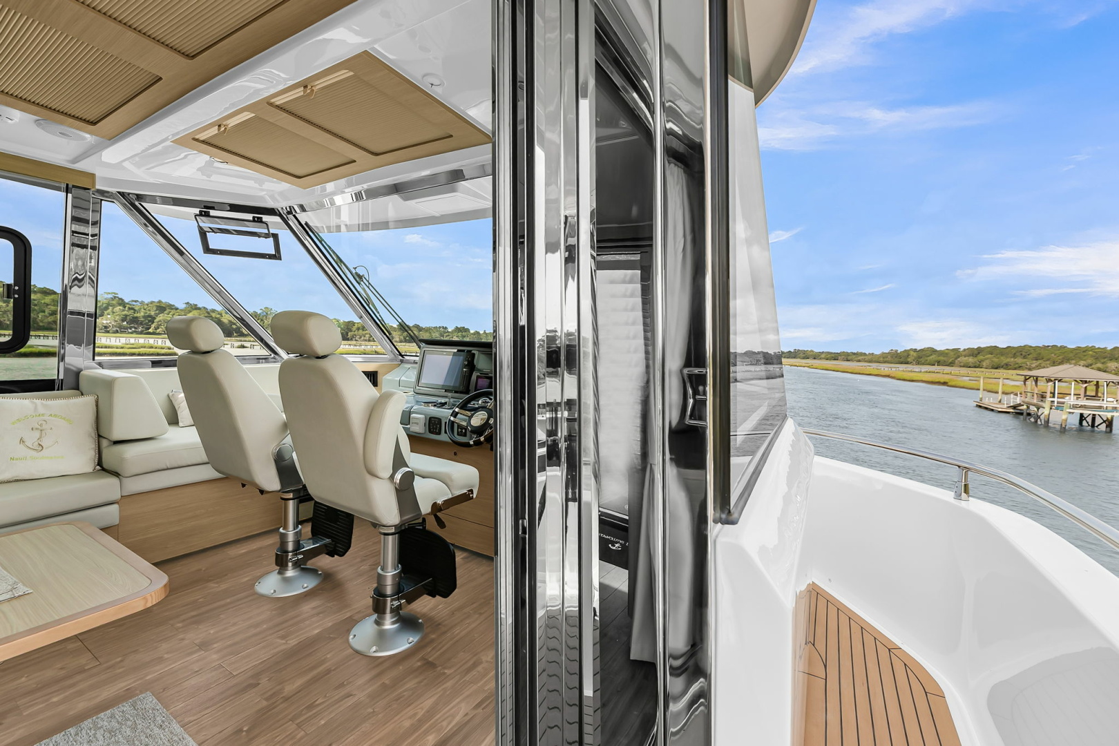 54ft Aquila Yacht For Sale 54ft Aquila Yacht For Sale