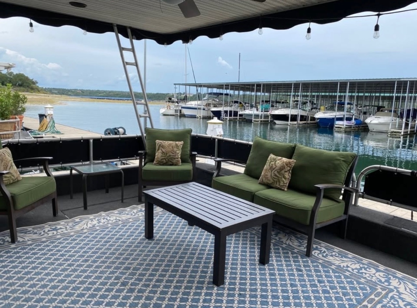 77ft Sumerset Yacht For Sale