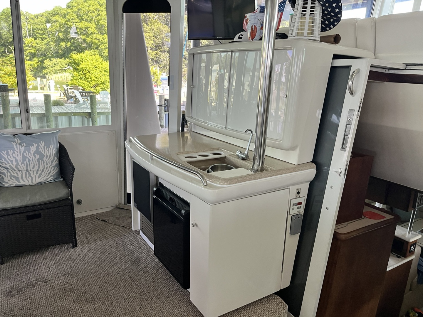 50ft Carver Yacht For Sale