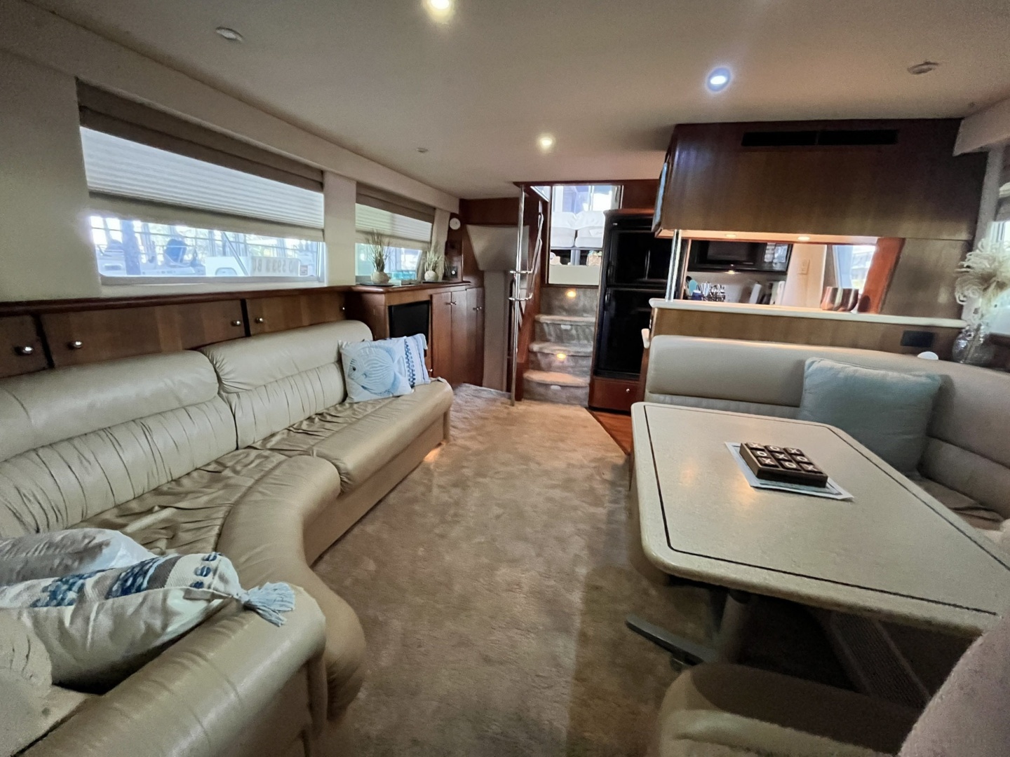 50ft Carver Yacht For Sale
