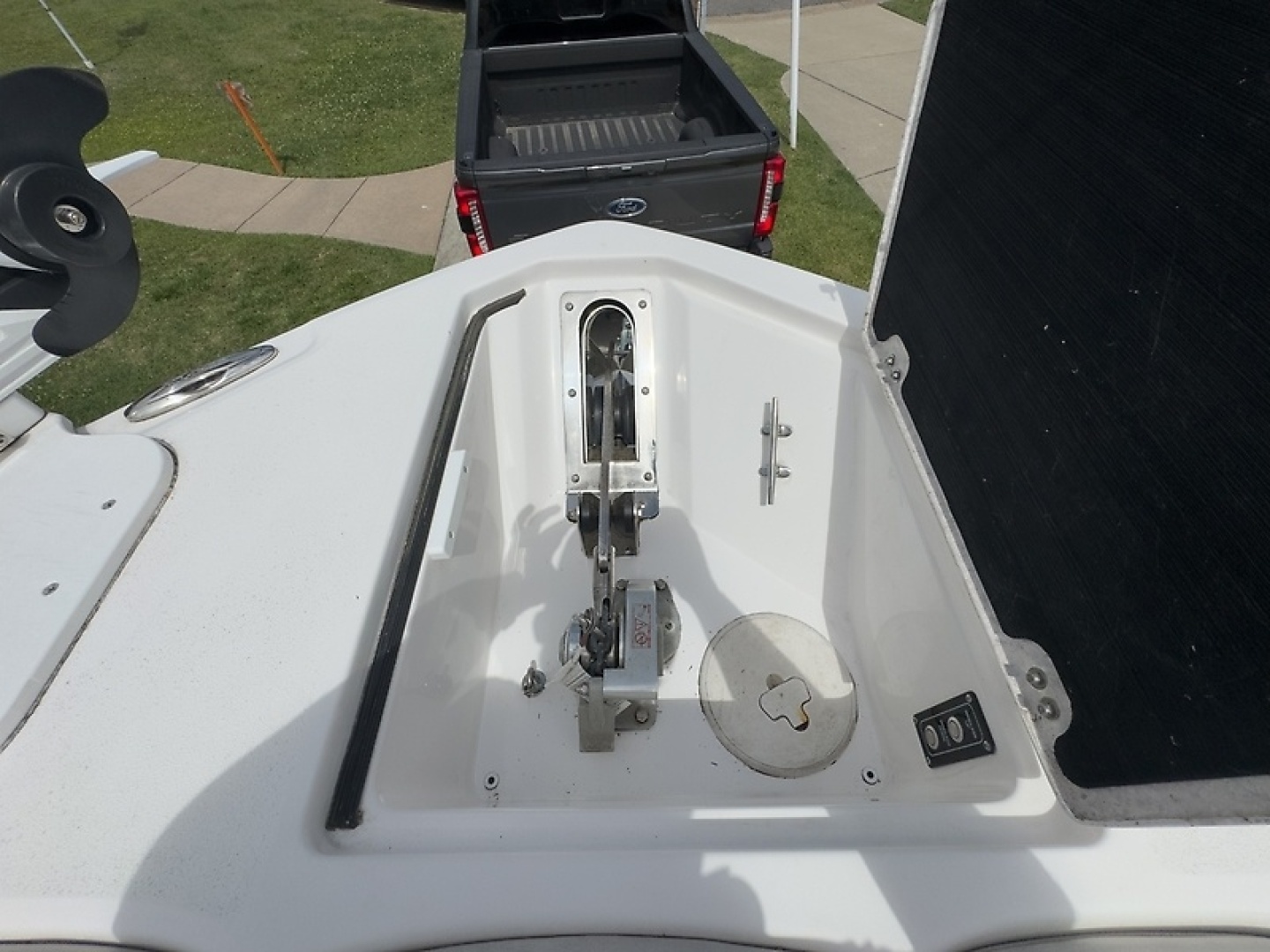 28ft Sea Fox Yacht For Sale