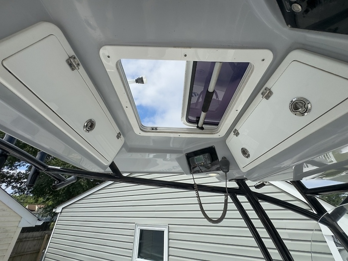 28ft Sea Fox Yacht For Sale