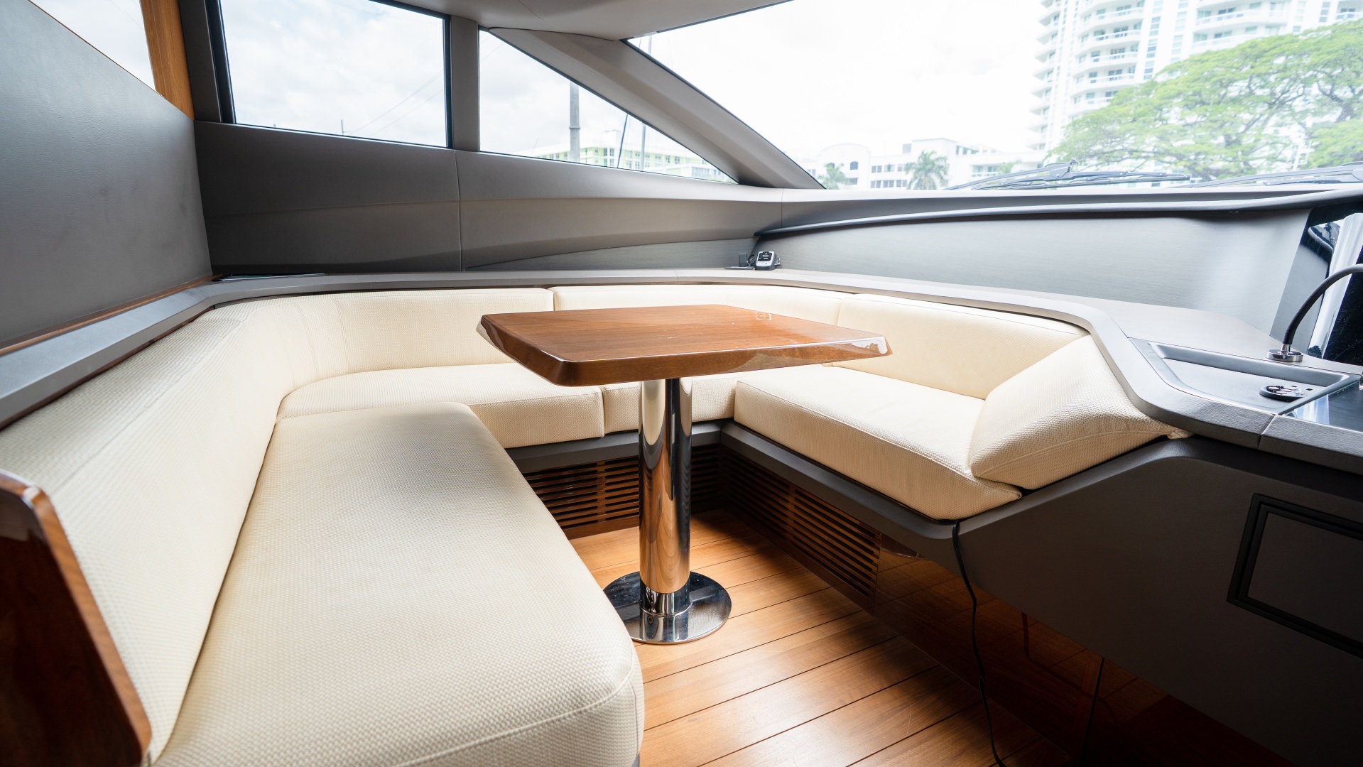 Lady M  85ft Princess Yacht For Sale