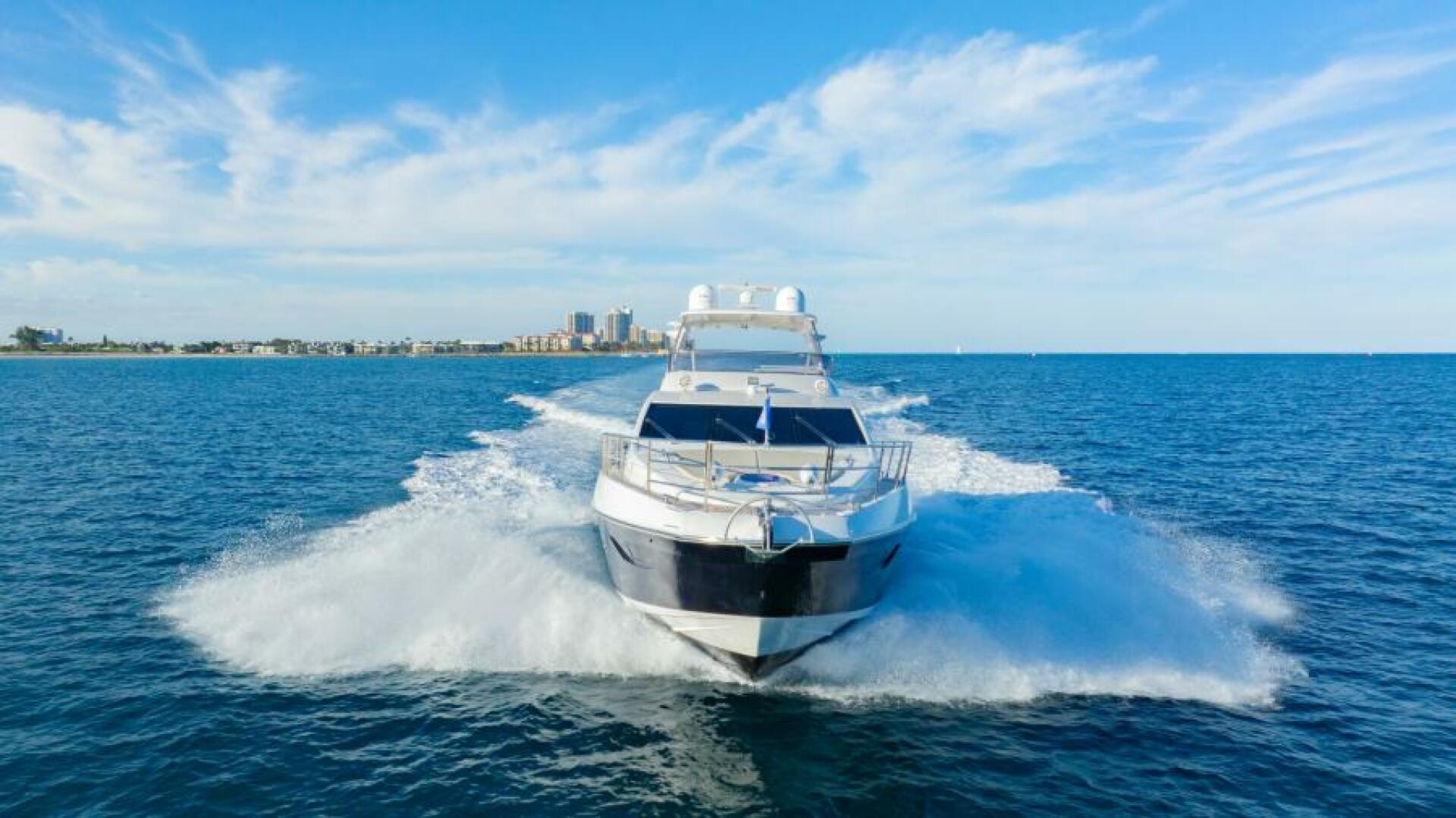 ACCIAIO BLU 60ft Azimut Yacht For Sale ACCIAIO BLU 60ft Azimut Yacht For Sale