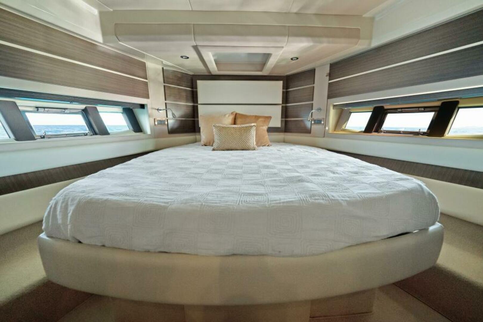 ACCIAIO BLU 60ft Azimut Yacht For Sale ACCIAIO BLU 60ft Azimut Yacht For Sale