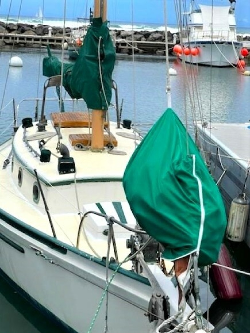 TALARIA 30ft Custom Yacht For Sale TALARIA 30ft Custom Yacht For Sale