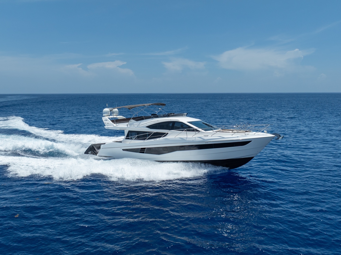 Galeon 550 Fly — Spoiled Rotten - Photo 3