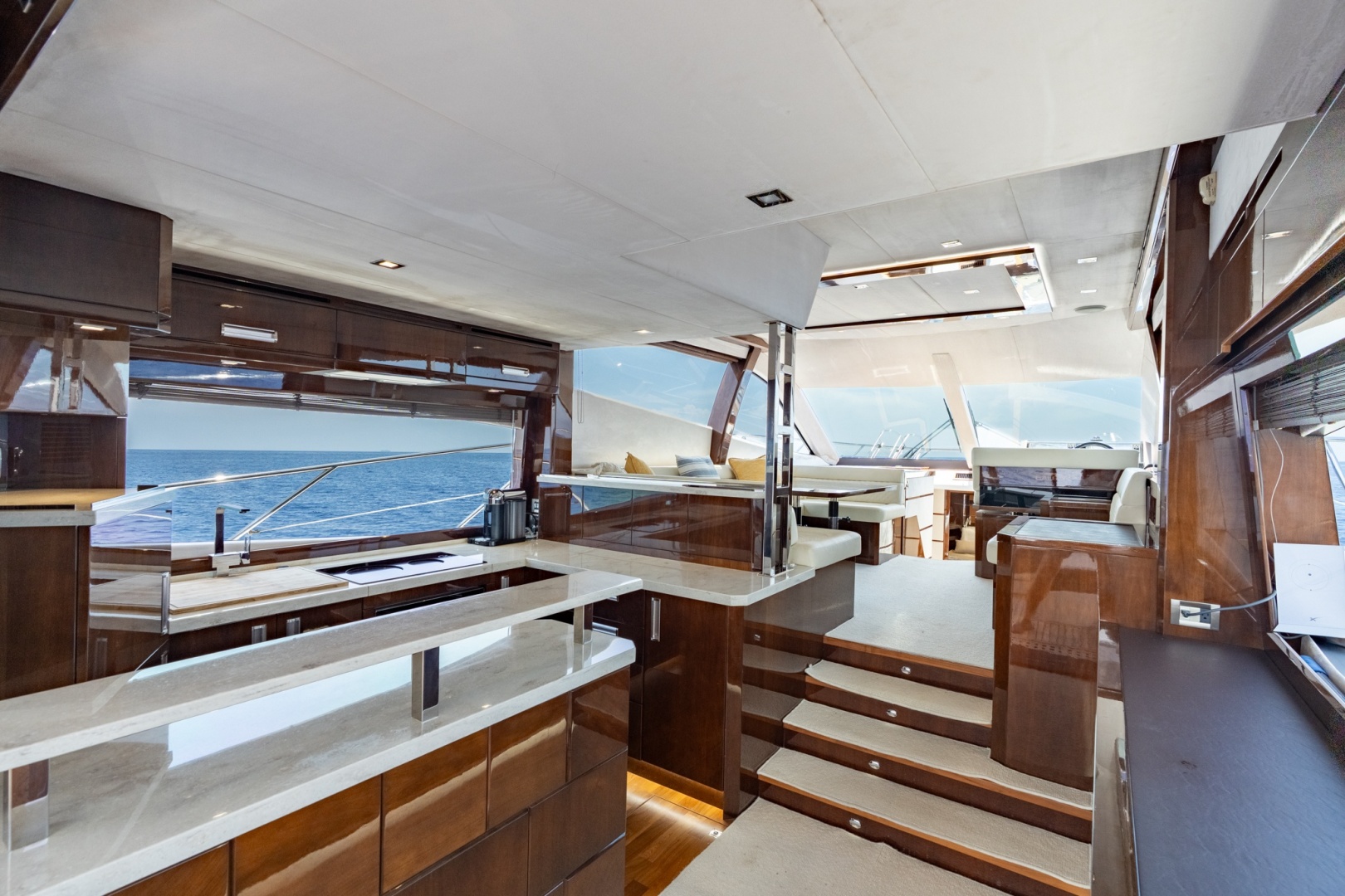 Galeon 550 Fly — Spoiled Rotten - Photo 29