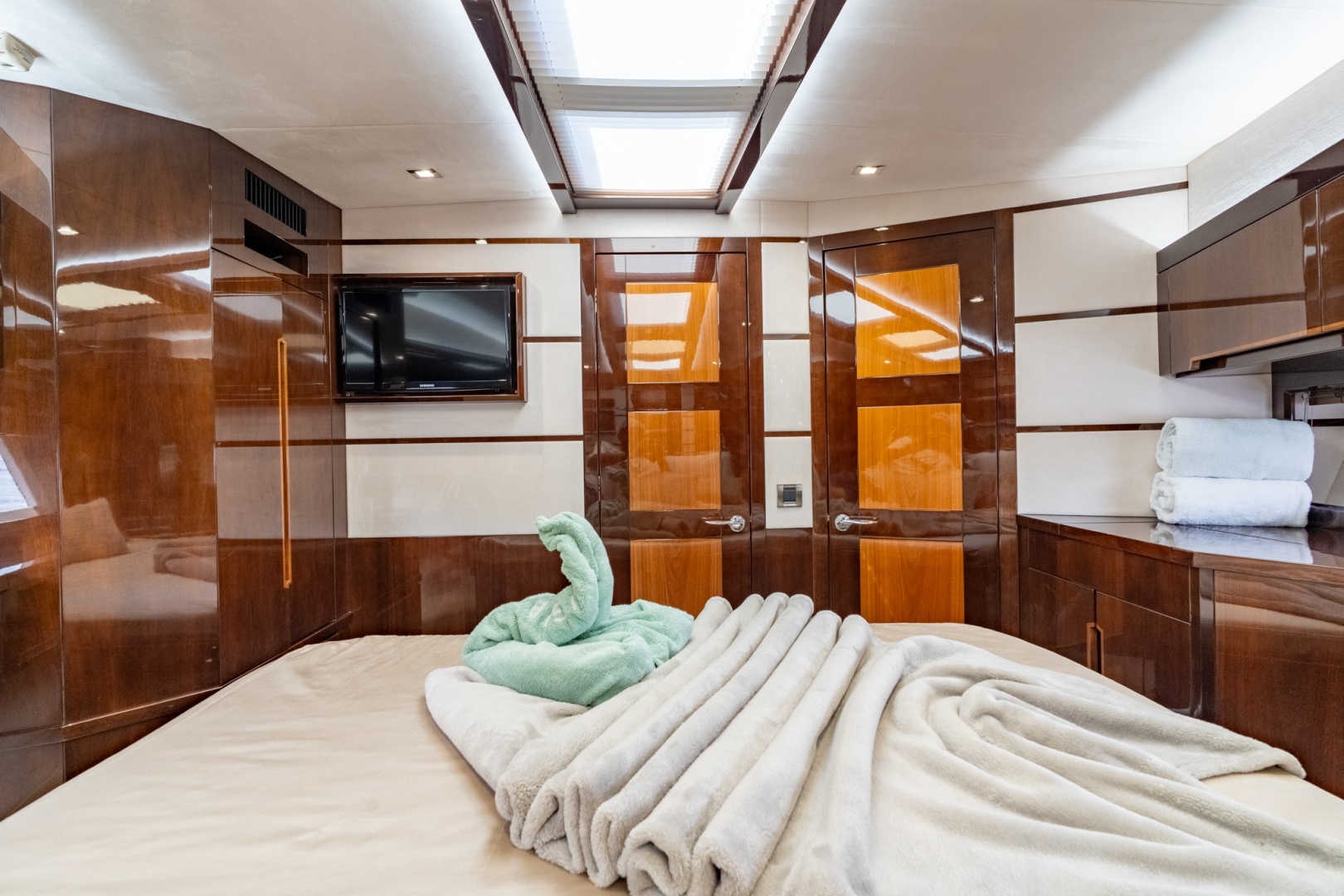 2017 Galeon 550 Fly