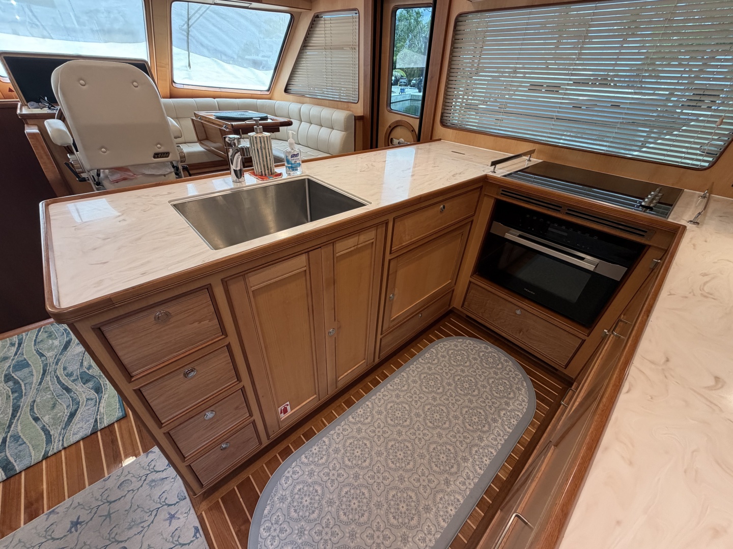 LADY V 53ft Marlow Yacht For Sale