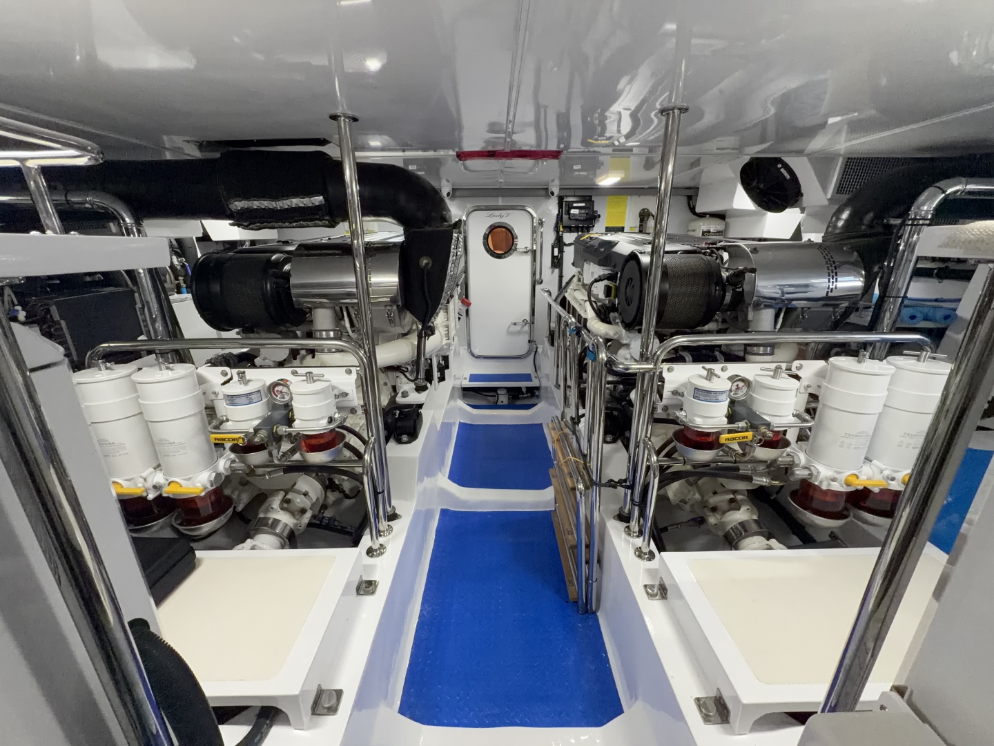 LADY V 53ft Marlow Yacht For Sale