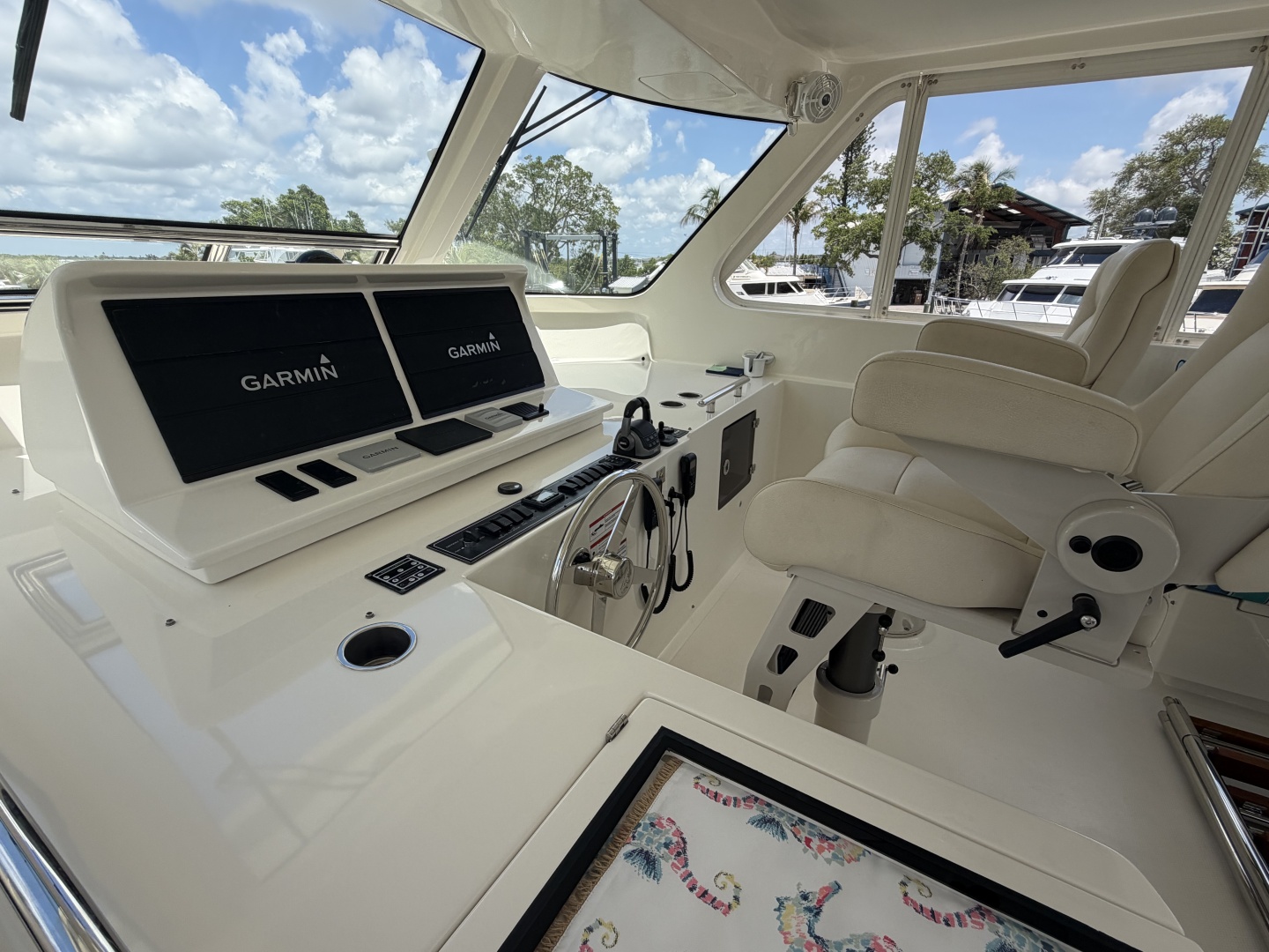 2025 Marlow Explorer 53E