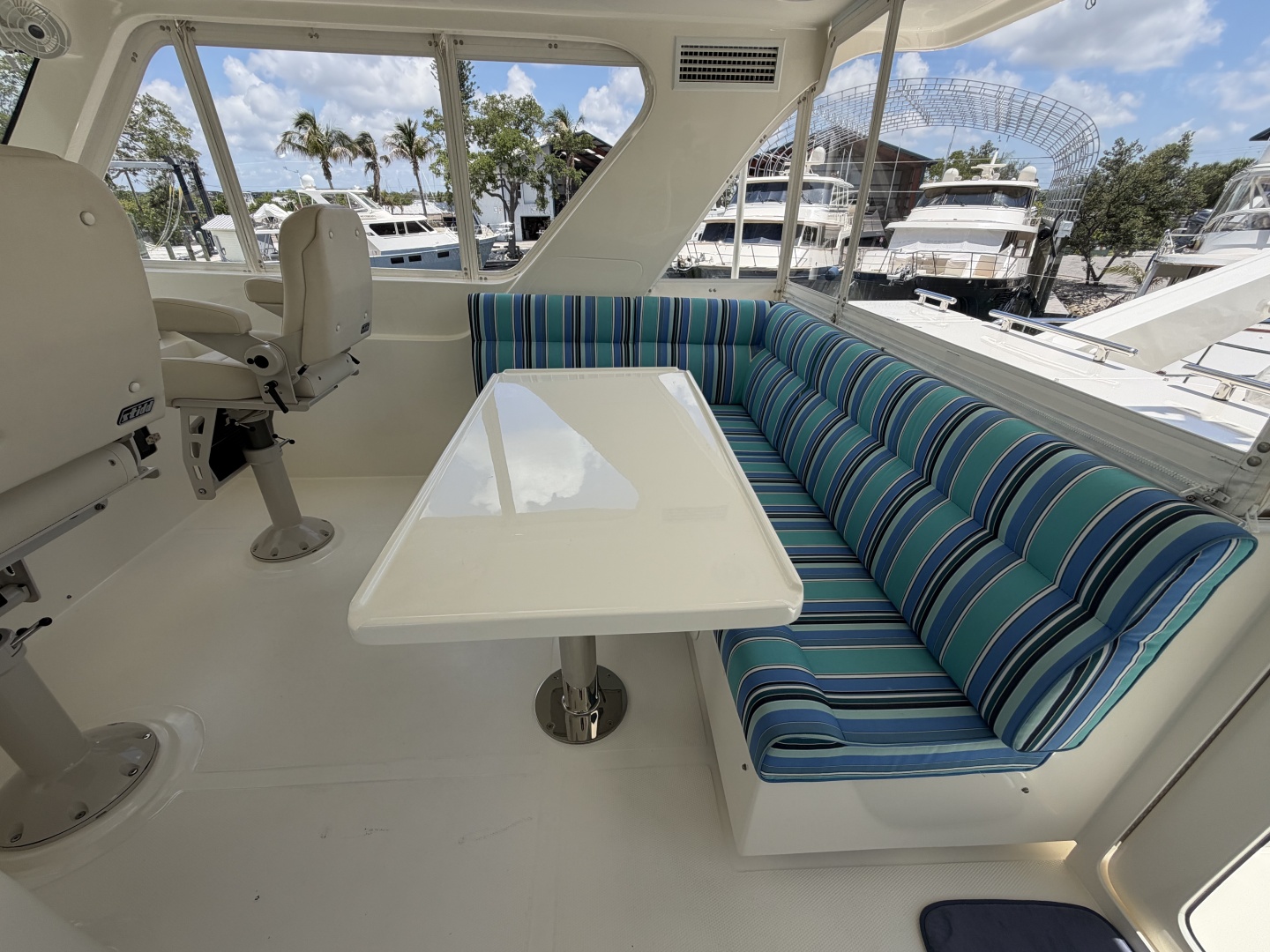 LADY V 53ft Marlow Yacht For Sale