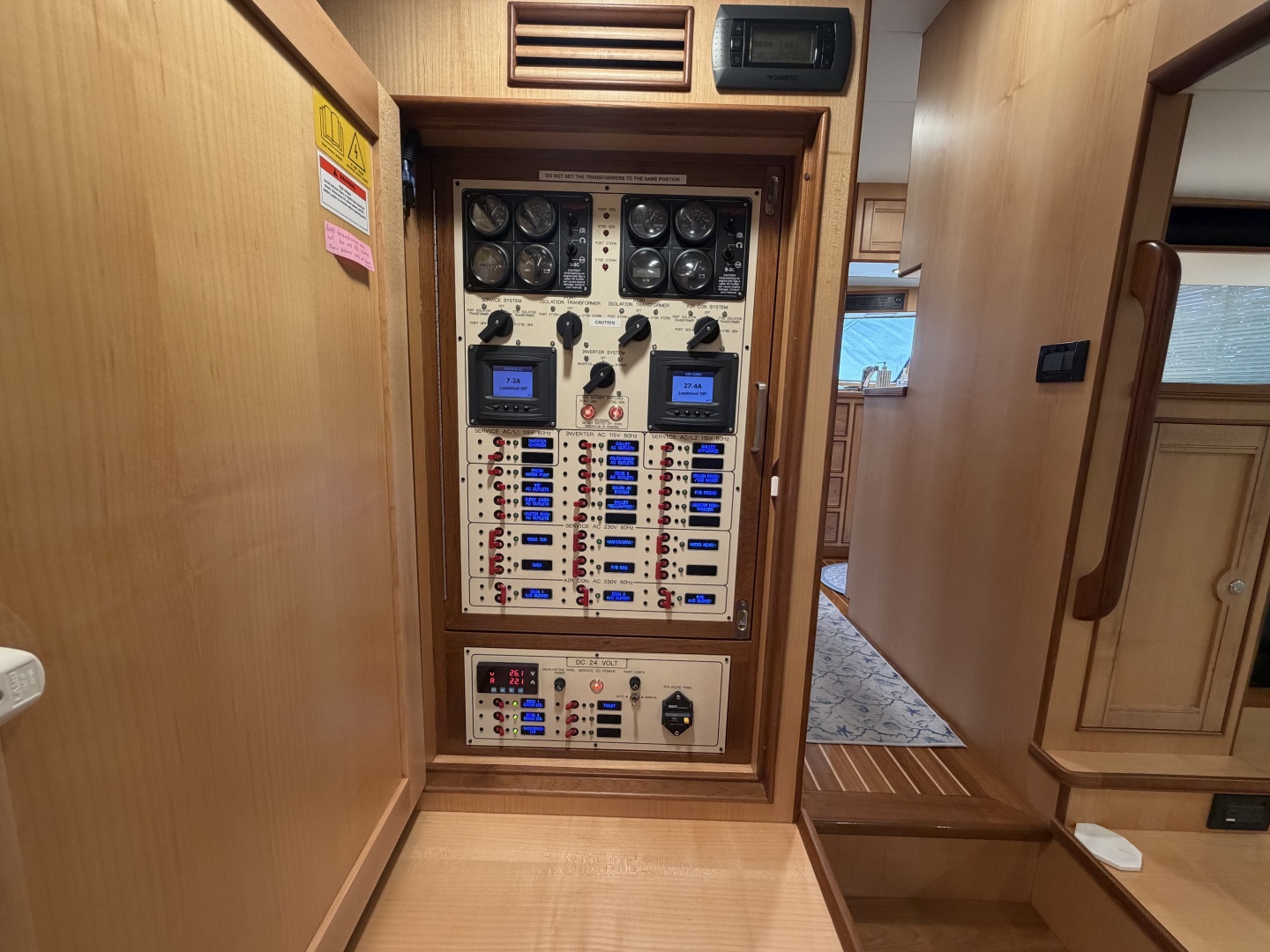 2025 Marlow Explorer 53E
