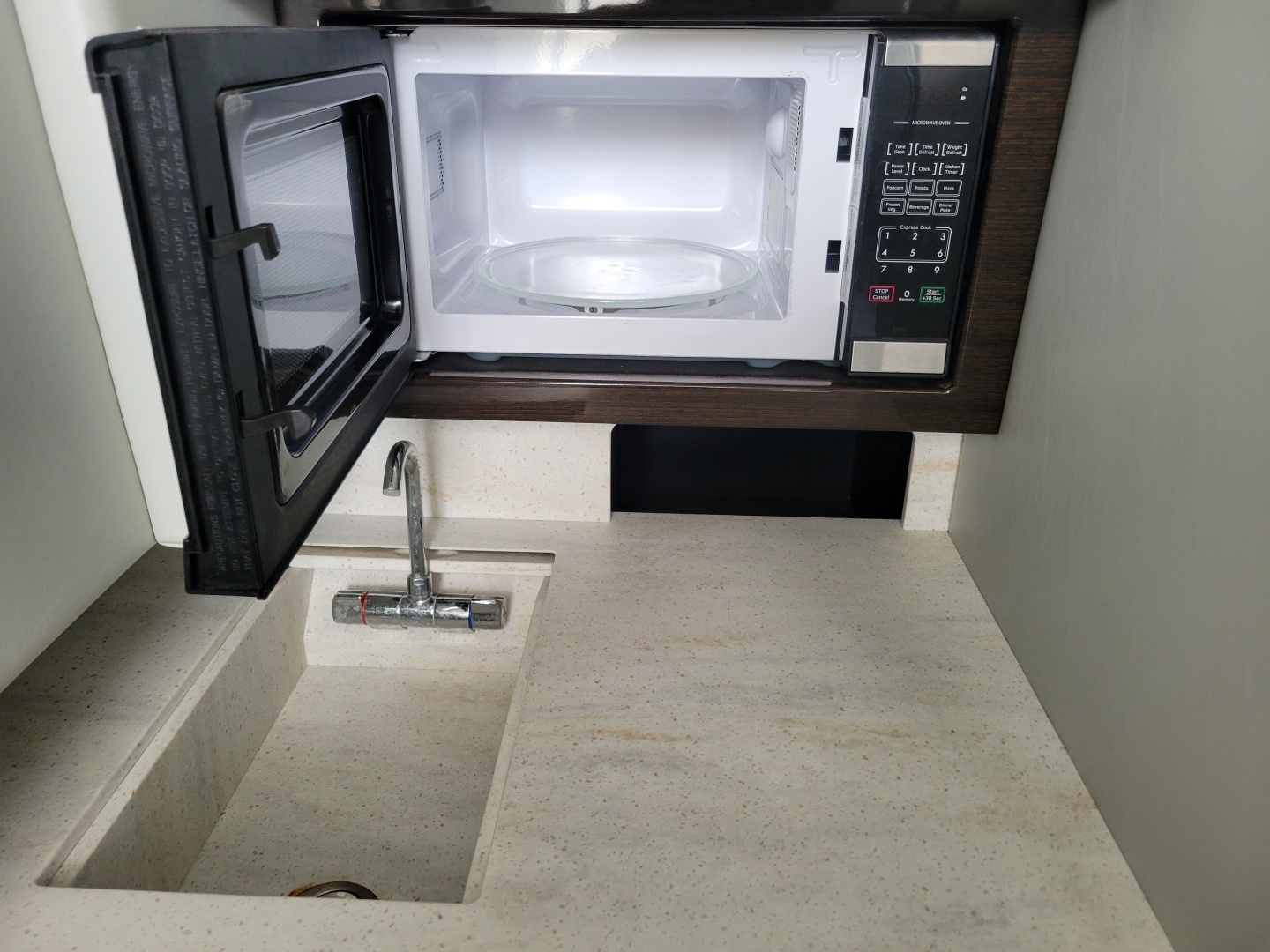 Formula 350 Crossover Bowrider Yacht For Sale
