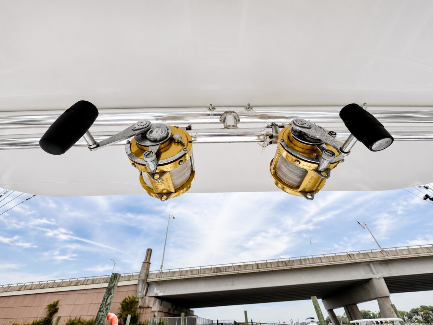 Sidejob 33ft L amp H Yacht For Sale