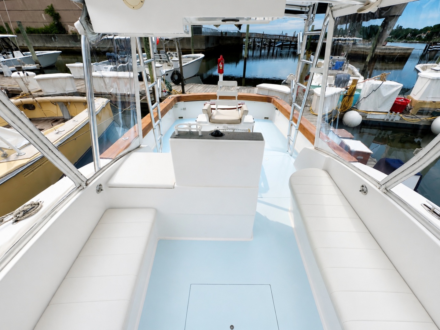 Sidejob 33ft L amp H Yacht For Sale