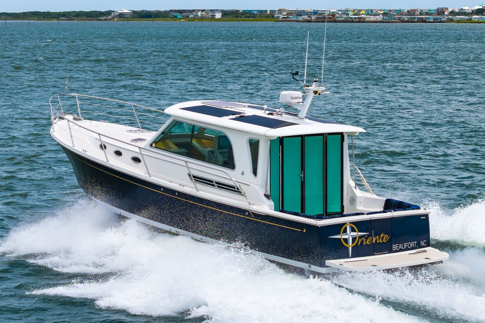 ORIENTE 37ft Back Cove Yacht For Sale