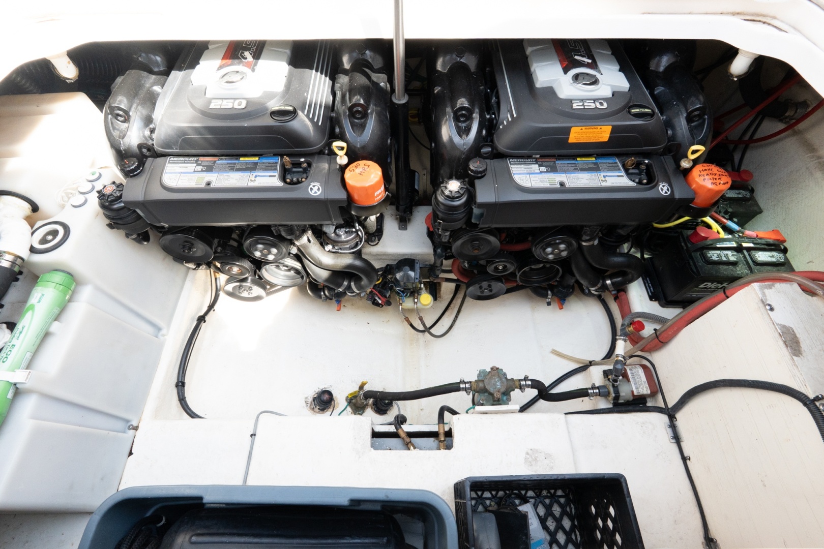 2016 Chaparral 290 Signature