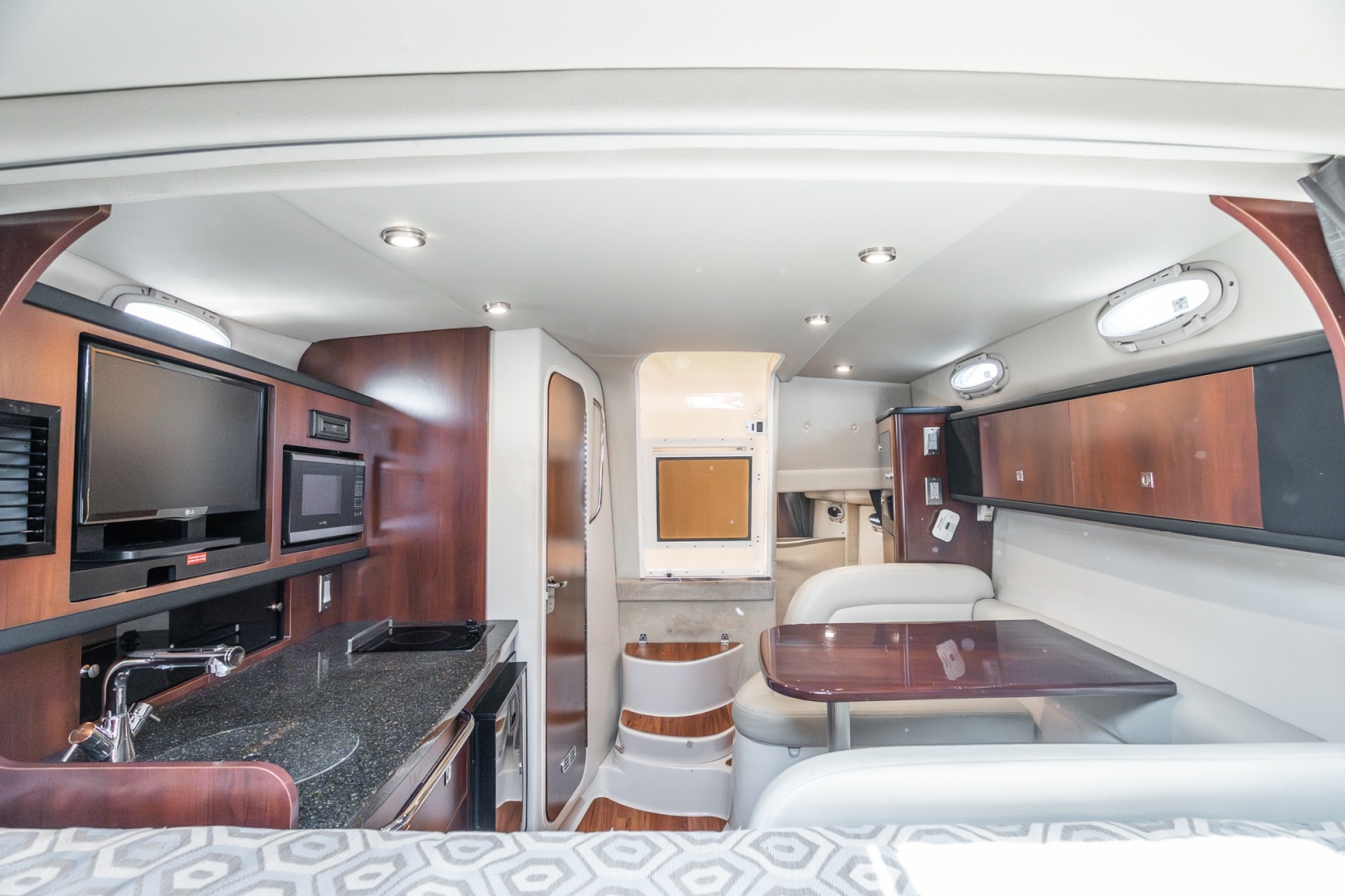 29ft Chaparral Yacht For Sale 29ft Chaparral Yacht For Sale