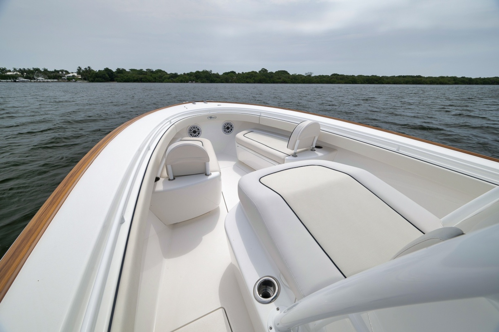 2023 Valhalla Boatworks V-33