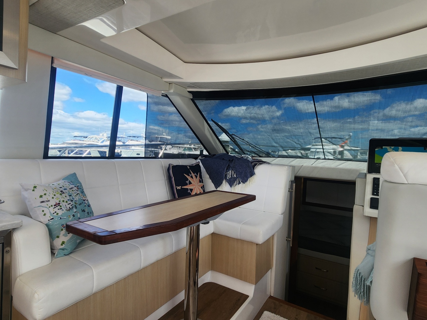 Regal - Photo 16