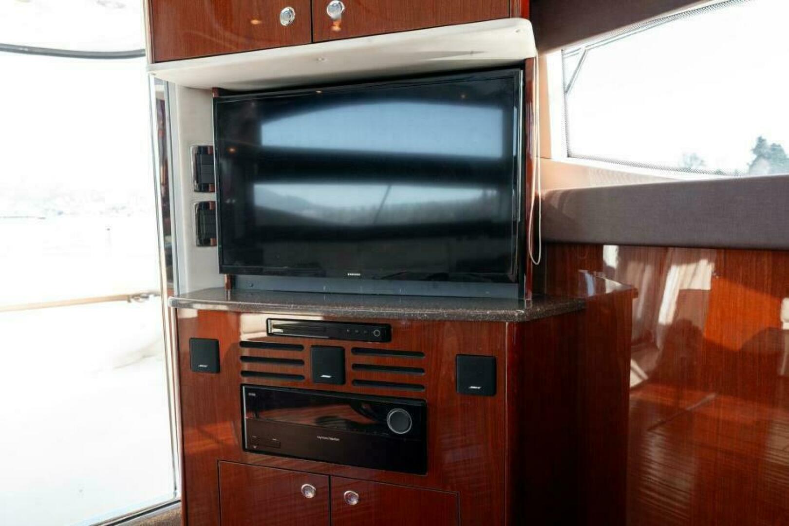 2014 Meridian 441 Sedan