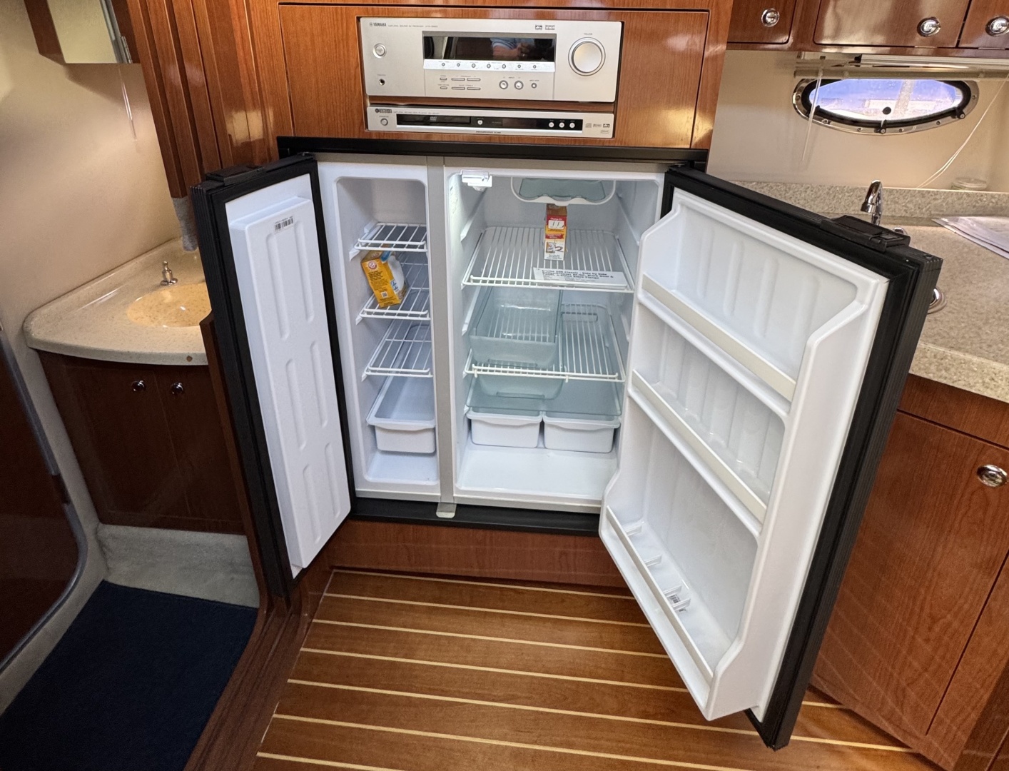 40ft Regal Yacht For Sale 40ft Regal Yacht For Sale