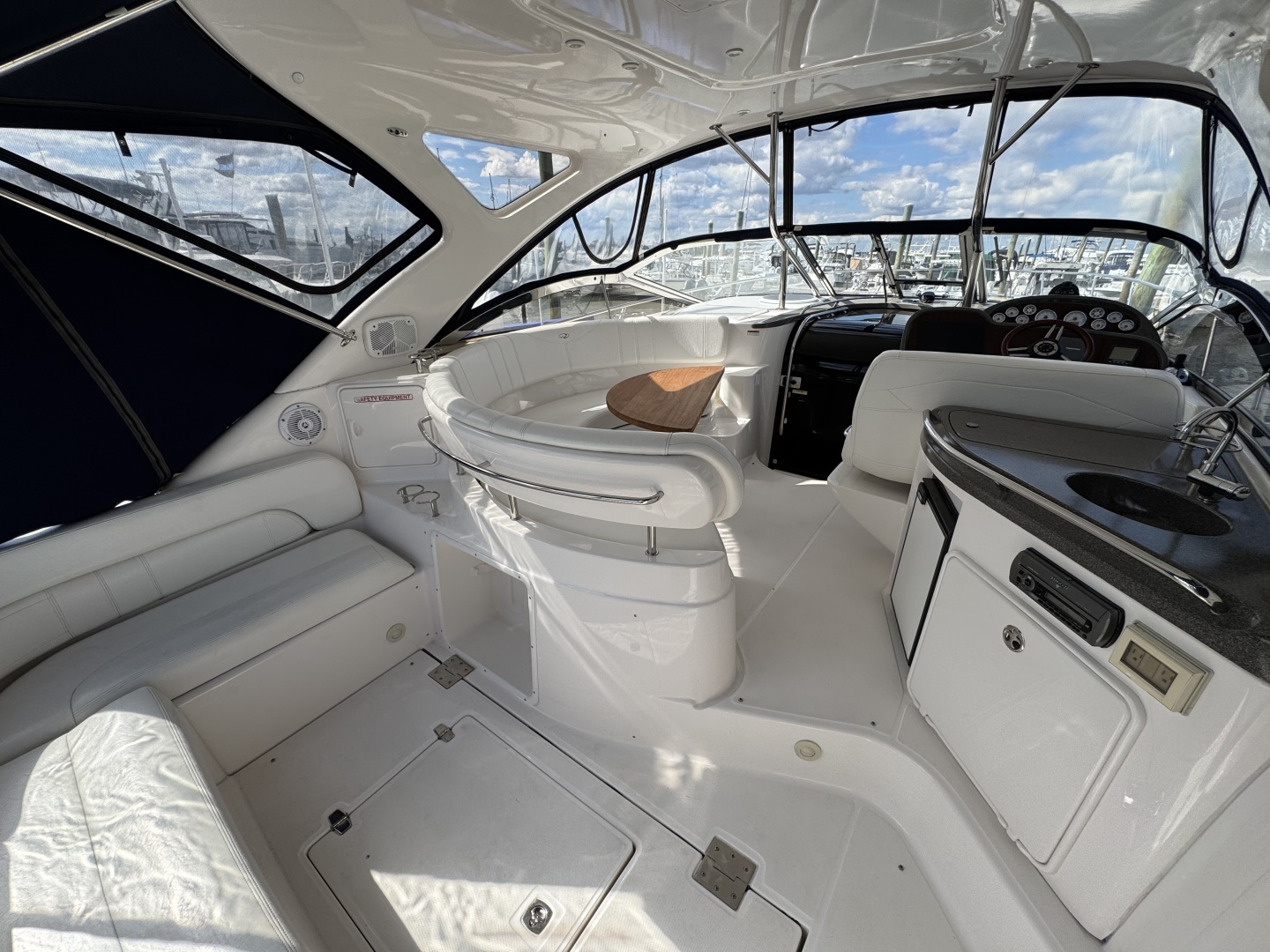 40ft Regal Yacht For Sale 40ft Regal Yacht For Sale