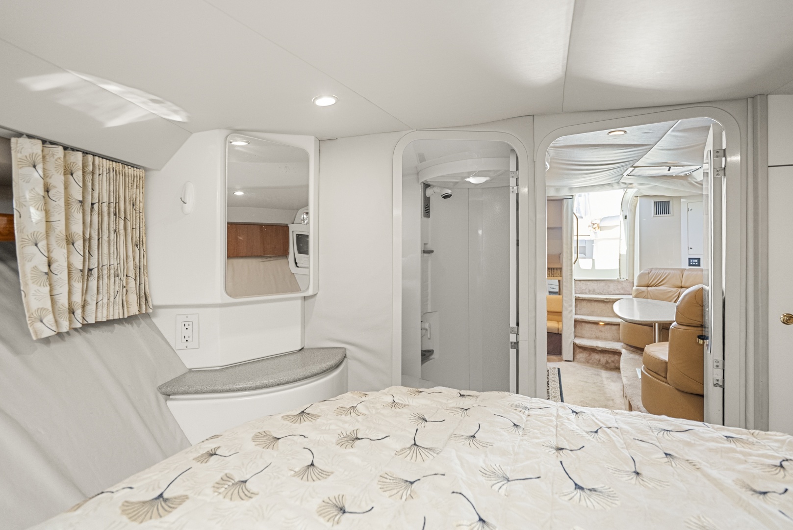 Making Waves 41ft Formula Yacht For Sale